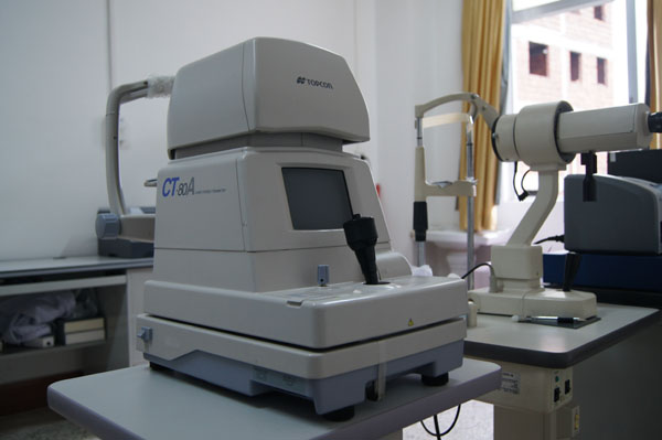 非接觸式眼壓計TOPCON CT-80A